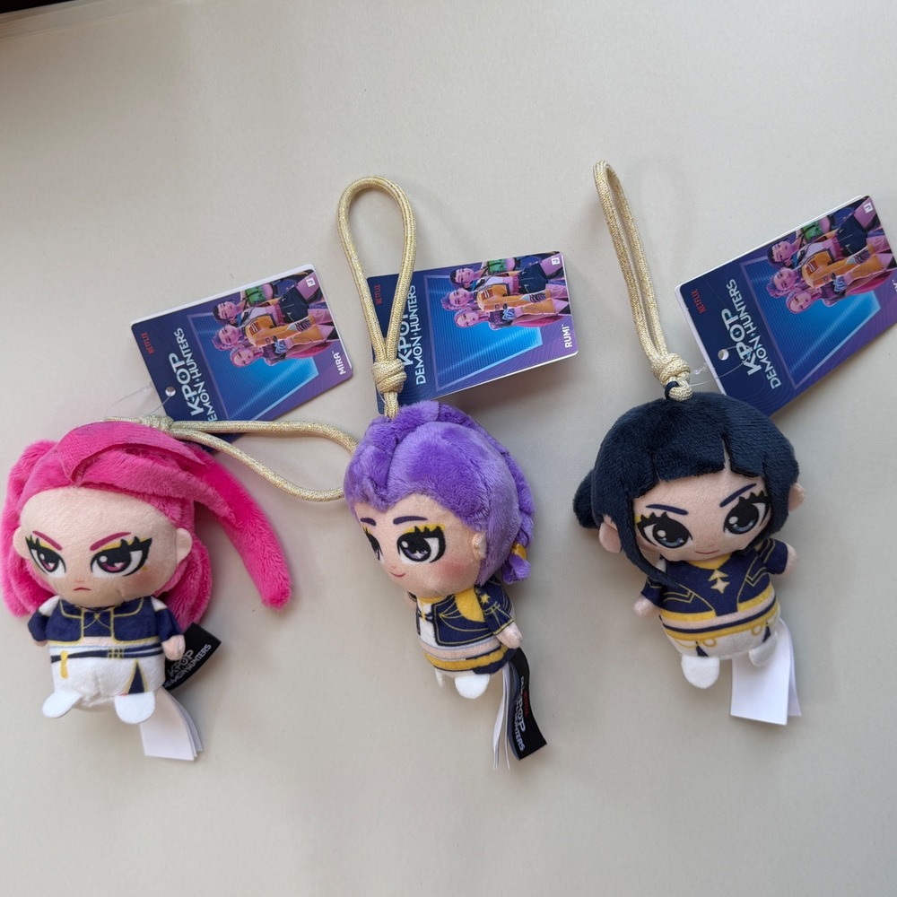Netflix K-Pop Demon Hunters Plush‎ Keychain Set Mira Rumi Zoey Jakks Pacific NWT - Picture 3 of 4